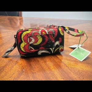 Vera Bradley All In One Wristlet in Puccini NWT